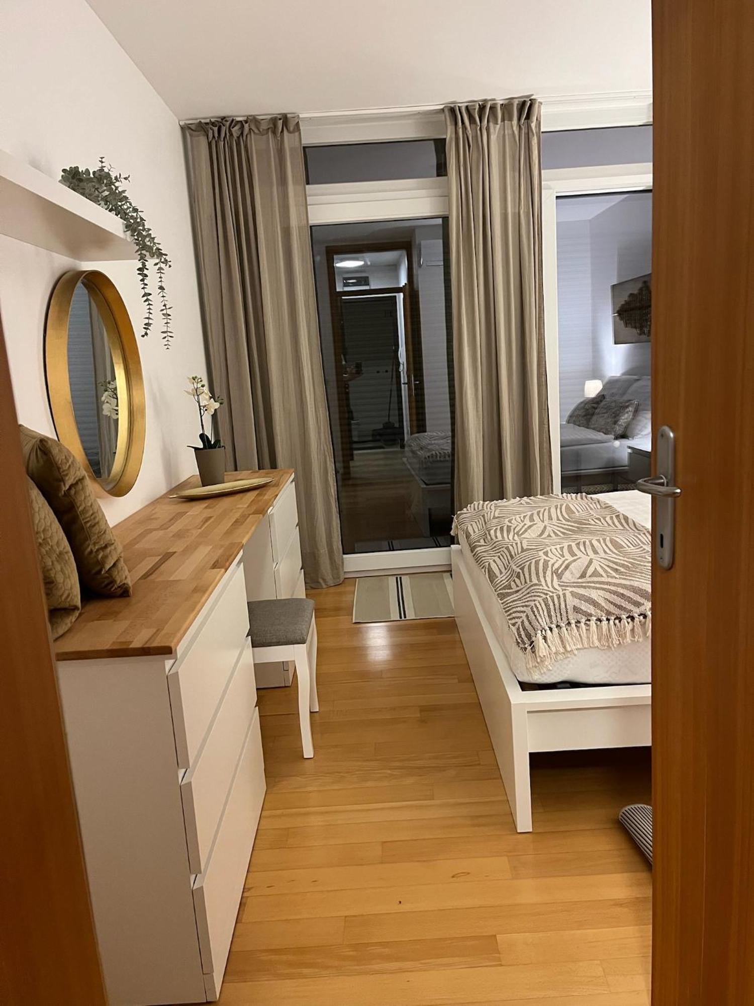 Relax & Lounge Apartments Премантура Екстериор снимка
