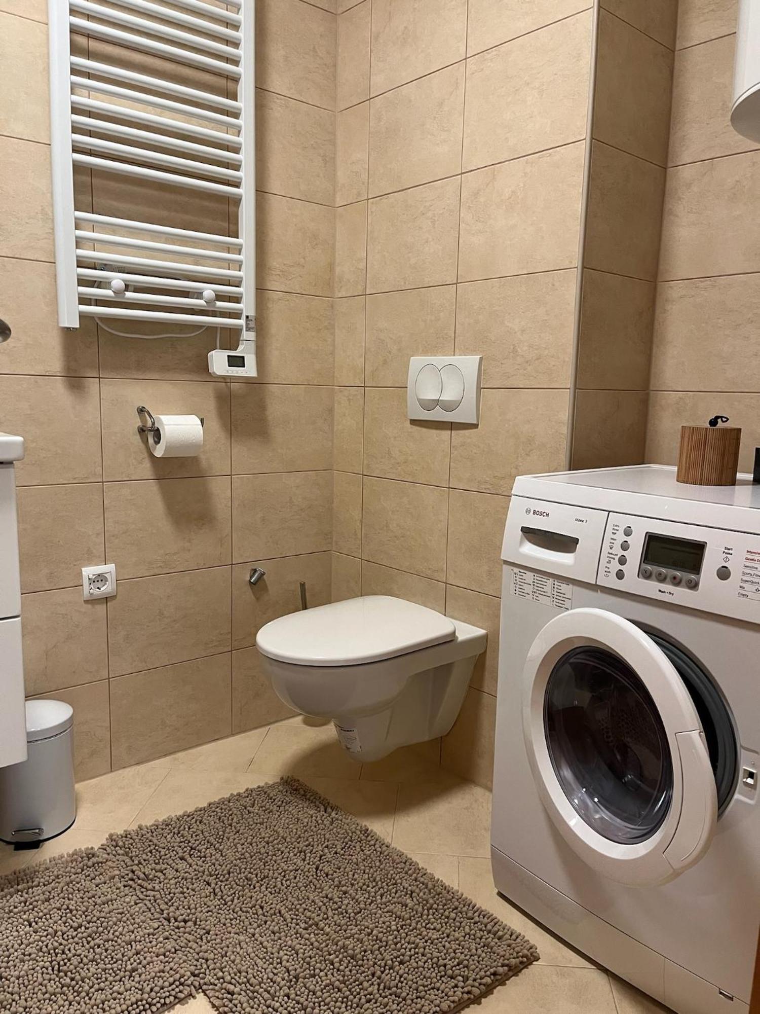 Relax & Lounge Apartments Премантура Екстериор снимка