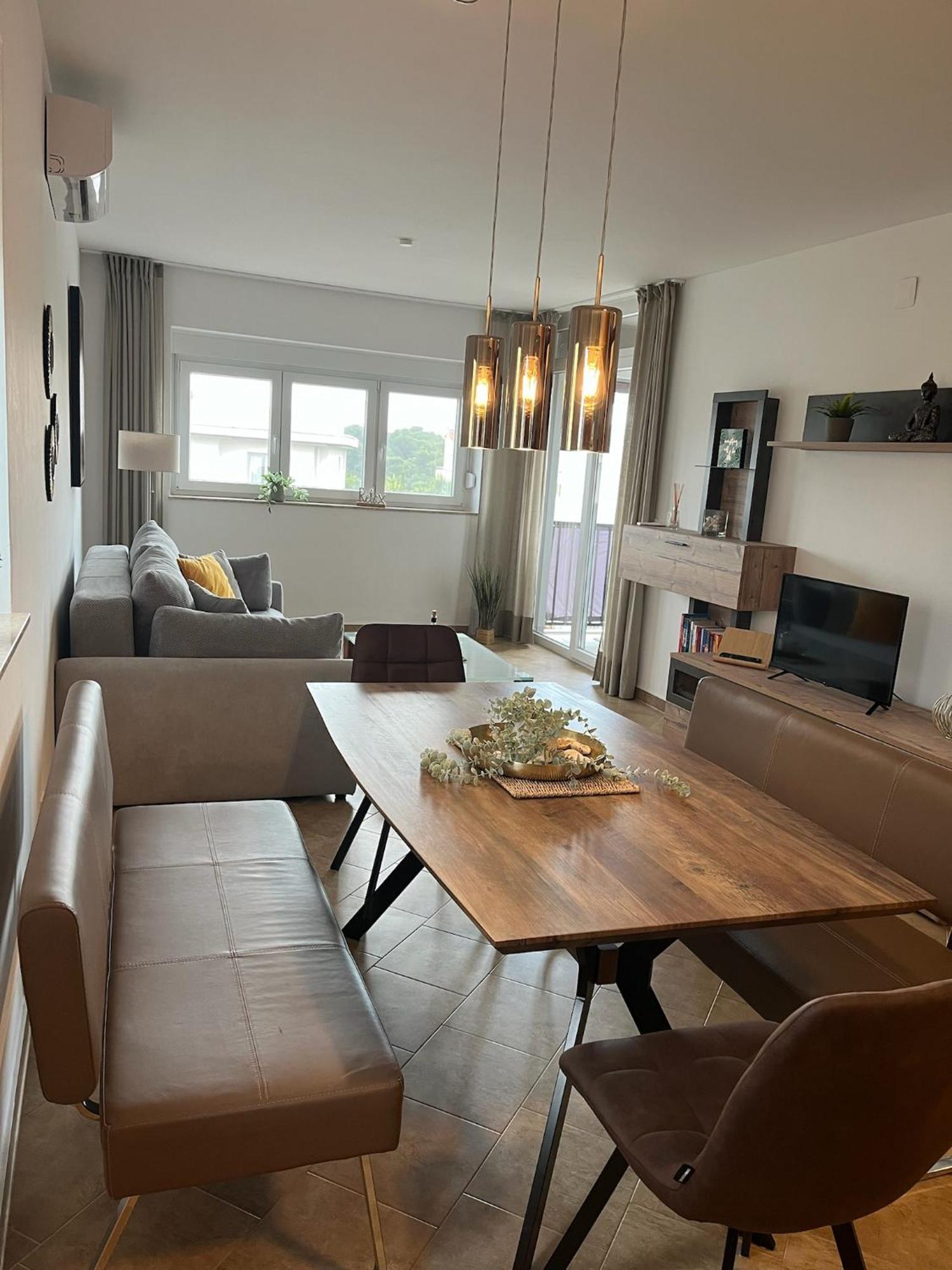 Relax & Lounge Apartments Премантура Екстериор снимка